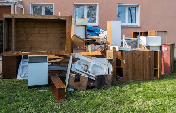 Best Attic Cleanout Services  in Hamilton, MO
